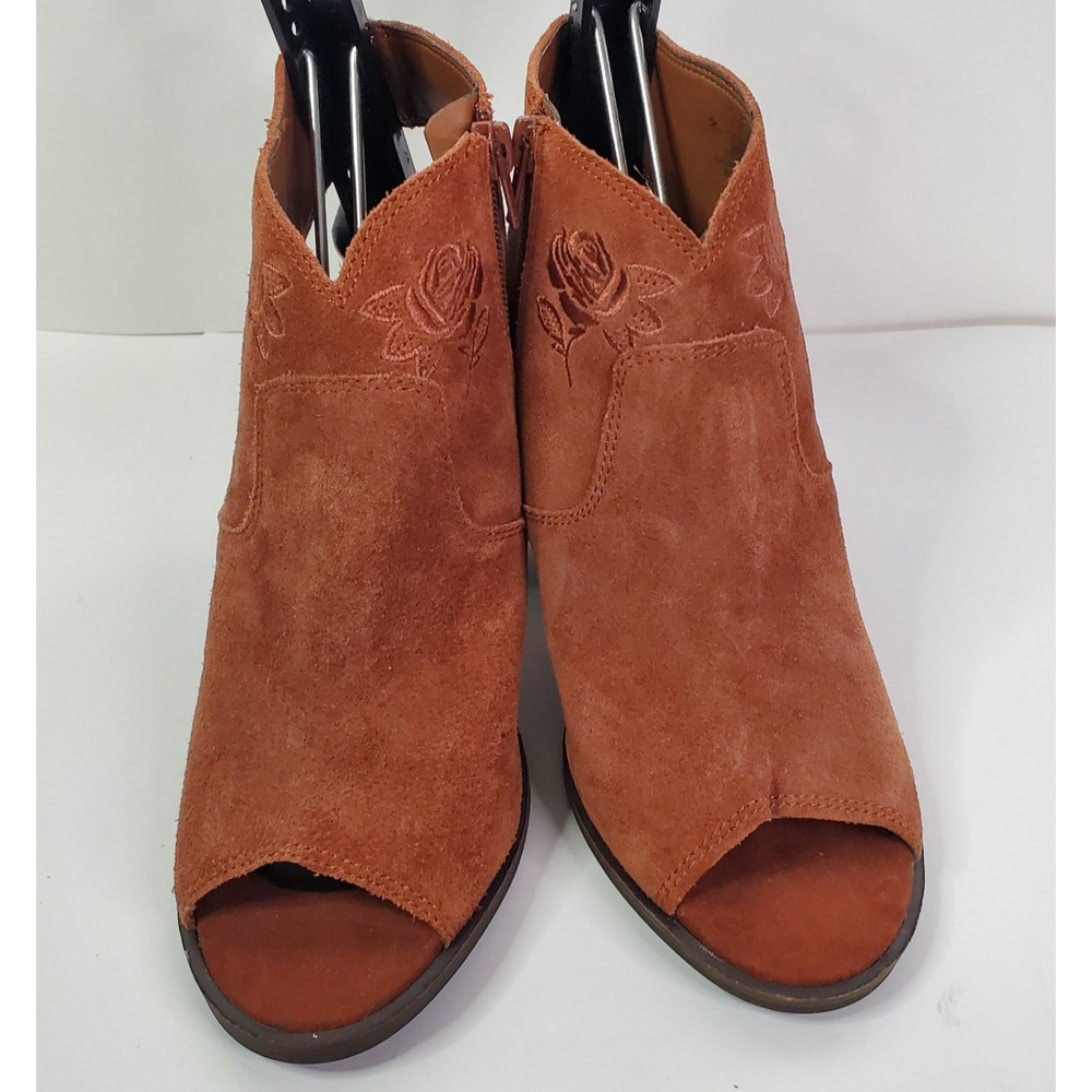 Lucky Brand Women's S 9M Listana Suede Embroidered Peep Toe Burnt Orange Booties - Picture 3 of 13